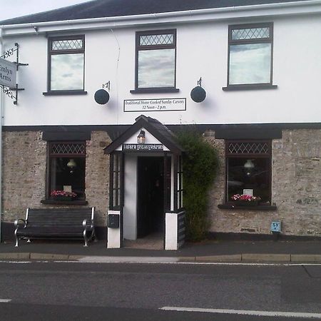 Bed and Breakfast Emlyn Arms Llanarthney Екстер'єр фото