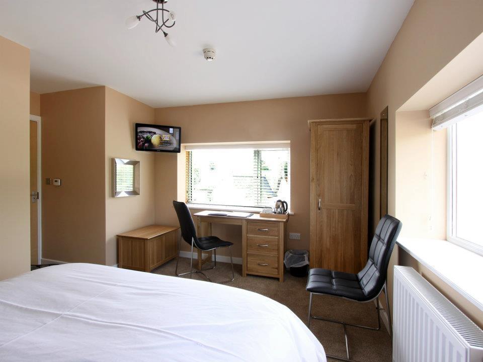 Bed and Breakfast Emlyn Arms Llanarthney Номер фото